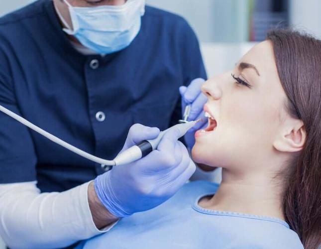 What Happens During a Teeth Cleaning?